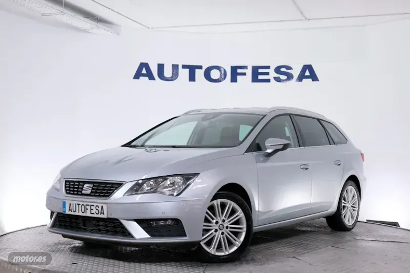 Seat Leon ST 1.5 TGI DSG-7 XCELLENCE 130CV 5P # IVA DEDUCIBLE,CAMARA TRASERA de 2020 con 61.400 Km p...