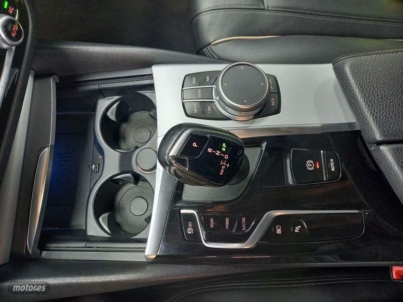 BMW Serie 5 530EA PHEV AUT - Miniatura 36