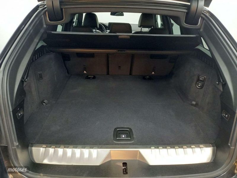 BMW Serie 5 530EA PHEV AUT - Miniatura 41