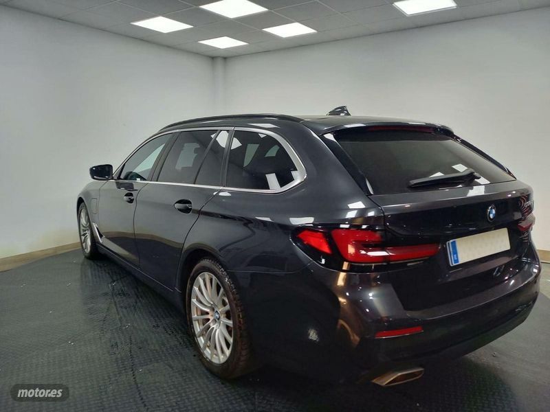 BMW Serie 5 530EA PHEV AUT - Miniatura 6