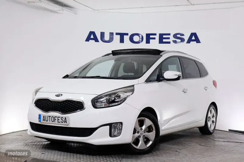 kia carens 2015 / 171.000km.