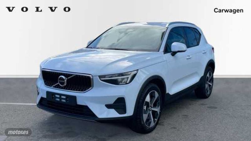 Volvo XC40 2.0 B3 CORE AUTO 5P de 2025 con 1 Km por 38.600 EUR. en Vizcaya