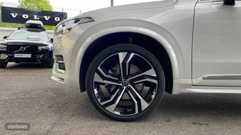 Volvo XC 90 - foto 16