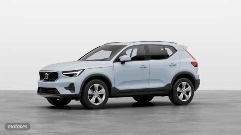 volvo xc40 2025 / 1km.