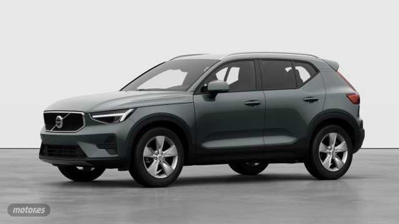 volvo xc40 2025 / 1km.