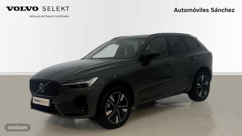volvo xc 60 2025 / 10km.