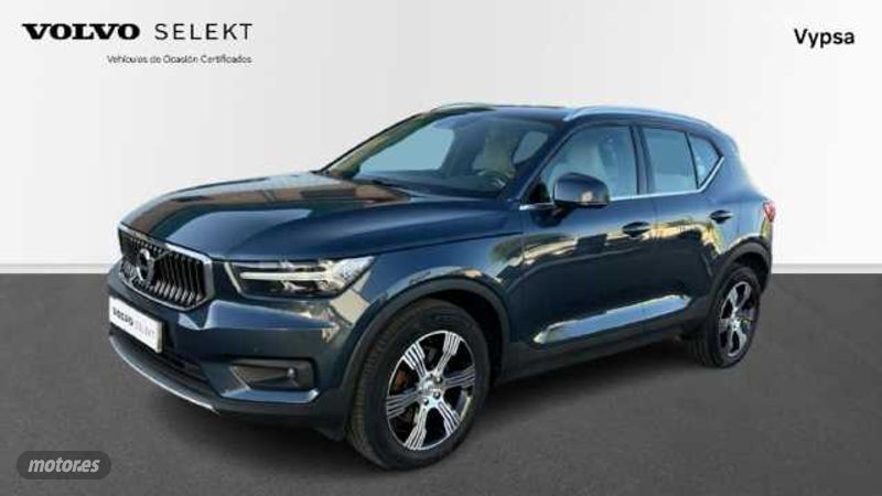 volvo xc40 2021 / 107.402km.