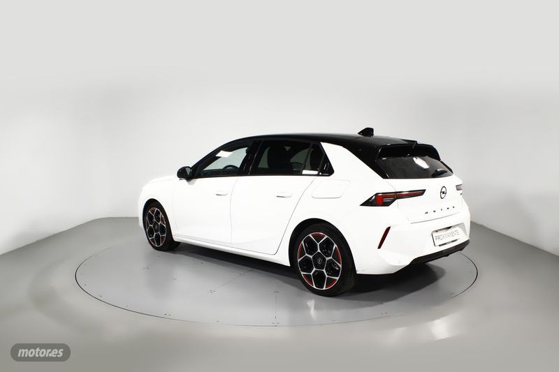 Opel Astra 1.6T PHEV 132KW GS AUTO 5P - Miniatura 9