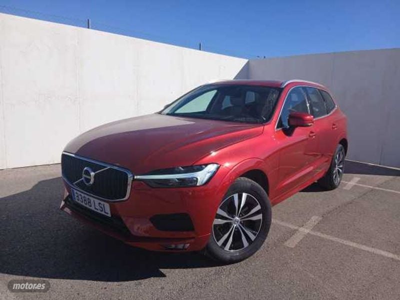 Volvo XC 60 TODOTERRENO 2.0 B4 D MOMENTUM PRO AUTOMATICO 197CV 5P de 2021 con 97.267 Km por 32.500 E...