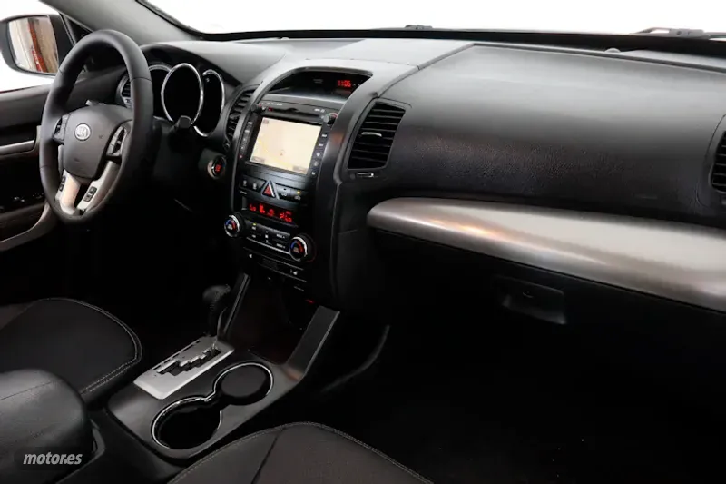 Kia Sorento - foto 12