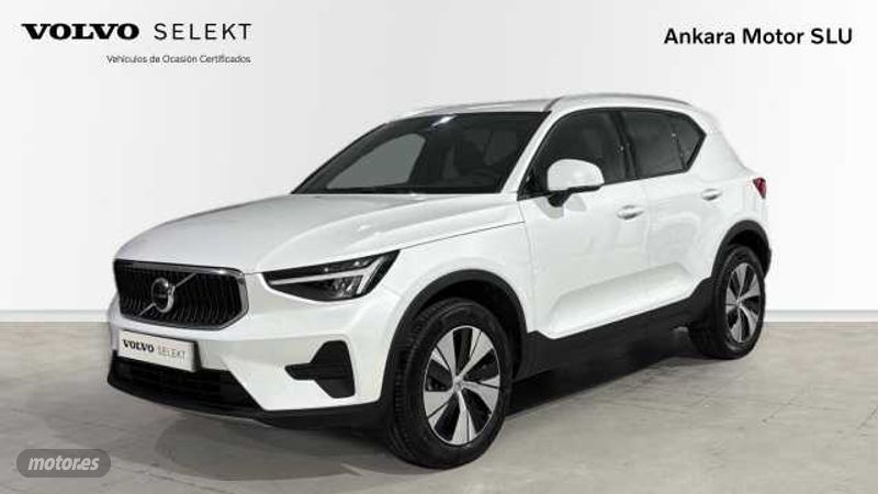 Volvo XC40 2.0 B3 MHEV CORE DCT 5P de 2025 con 15 Km por 38.500 EUR. en Alicante