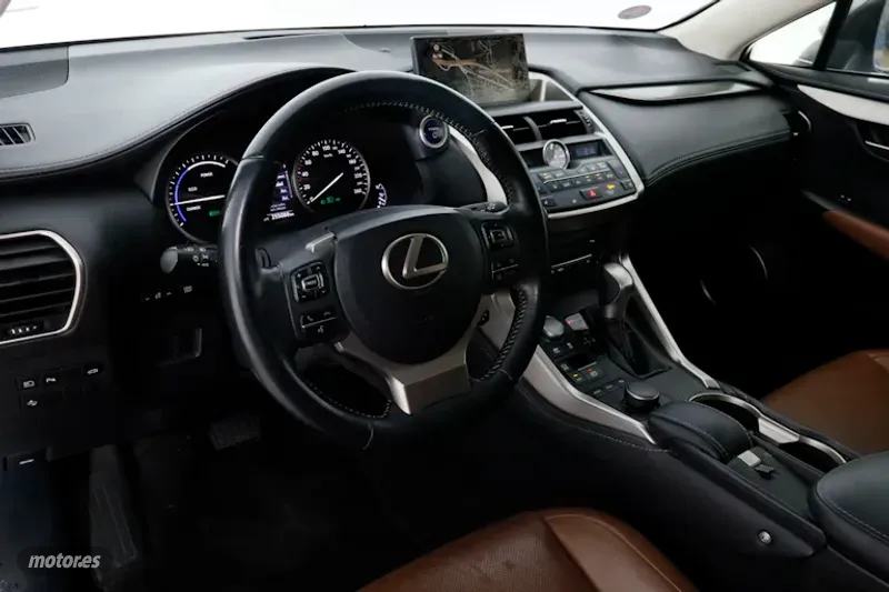 Lexus NX - foto 11