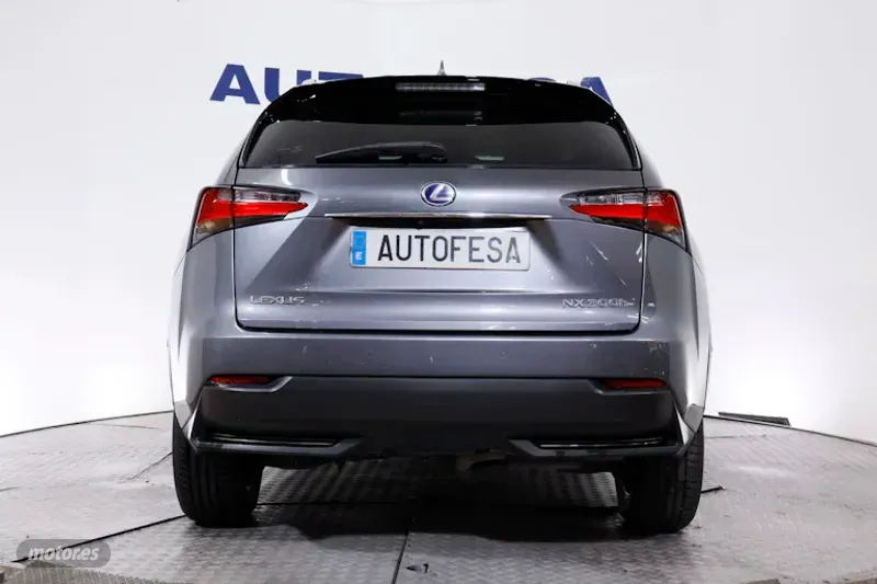 Lexus NX - foto 6