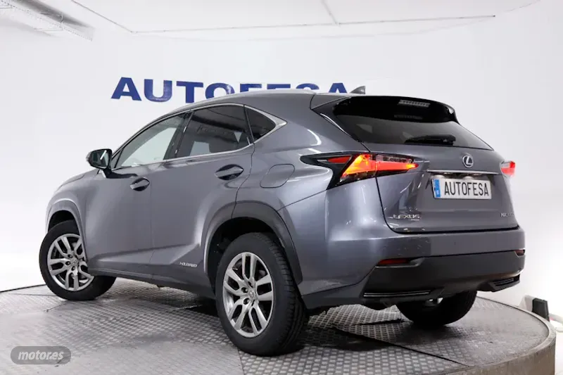Lexus NX - foto 7