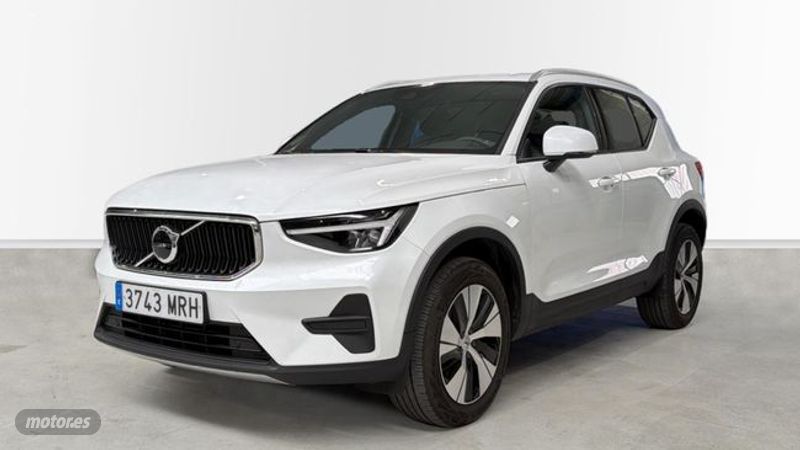 Volvo XC40 T2 Momentum Core aut 2024