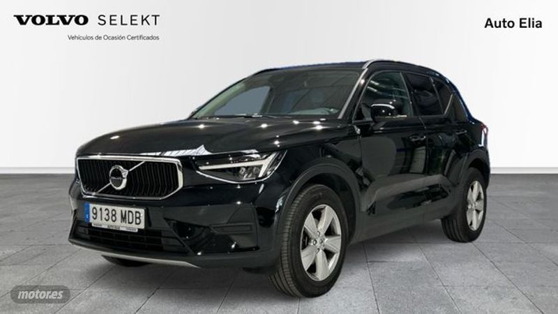 Volvo XC40 T2 Essential Manual 2022