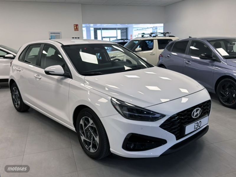 Hyundai i30 2025