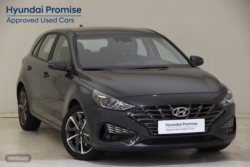 Hyundai i30 2025