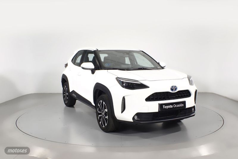 Toyota Yaris Híbrido ACTIVE TECH 2022