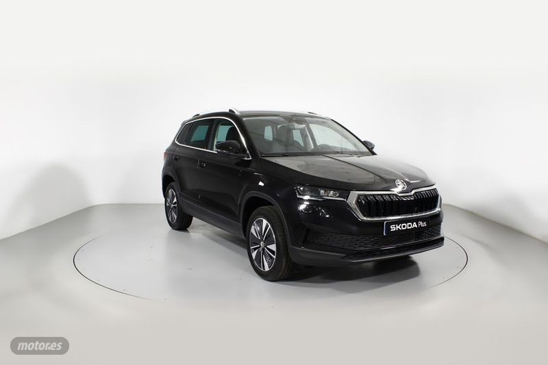 Škoda Karoq 1.5 TSI SELECTION 2024
