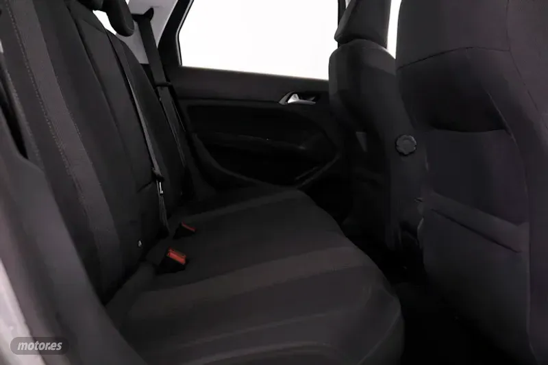 Peugeot 308 - foto 21