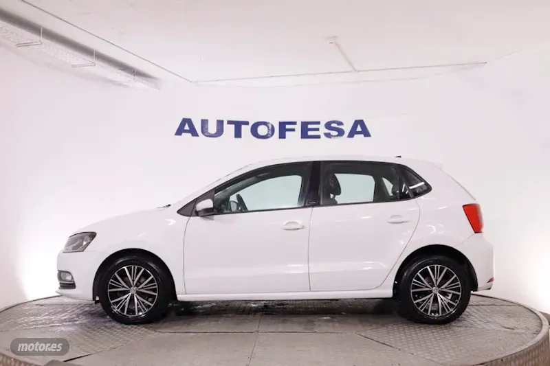 Volkswagen Polo - foto 10