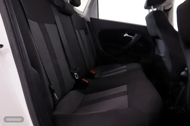 Volkswagen Polo - foto 20