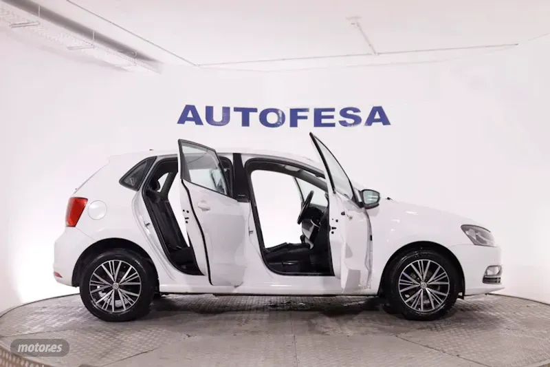 Volkswagen Polo - foto 9