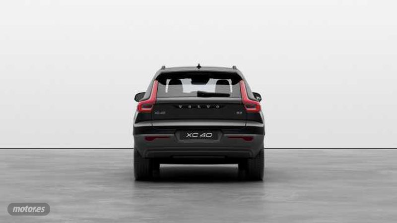Volvo XC40 - foto 4