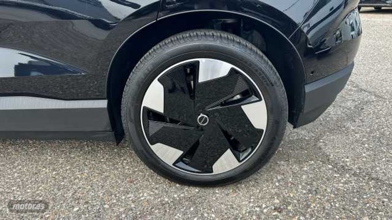 Volvo EX30 - foto 10