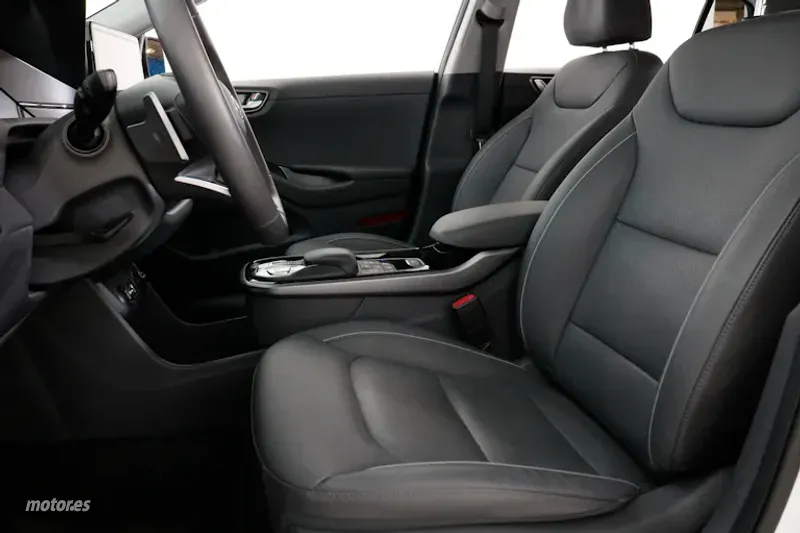 Hyundai Ioniq - foto 19