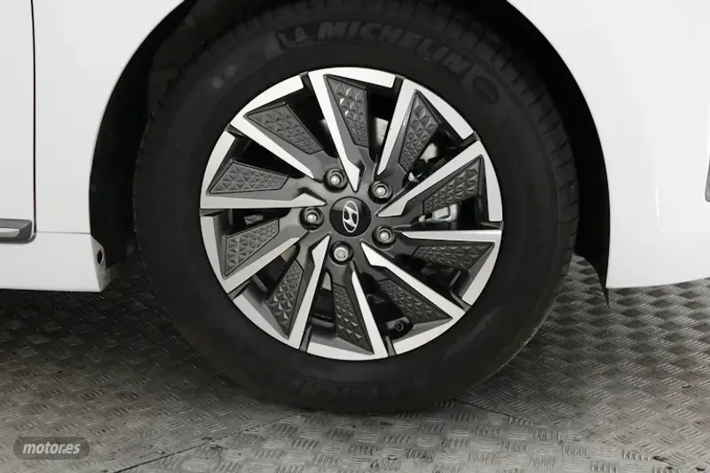 Hyundai Ioniq - foto 23