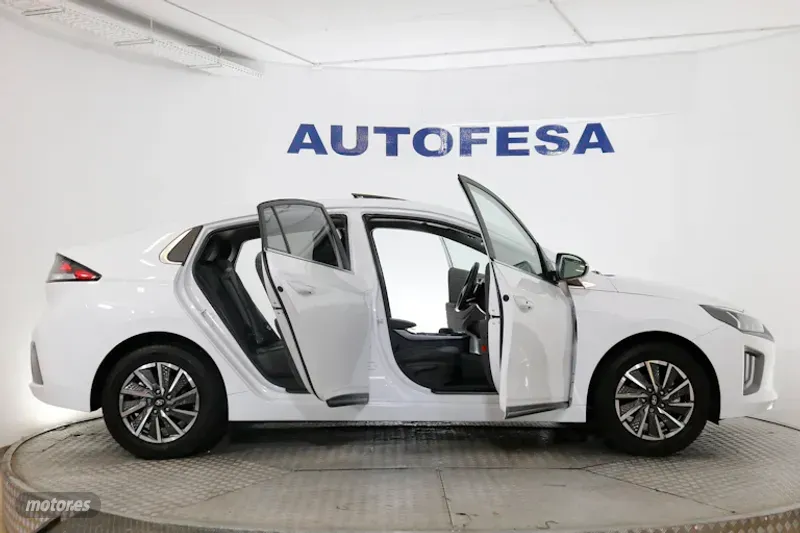 Hyundai Ioniq - foto 9