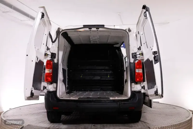 Peugeot Expert - foto 9