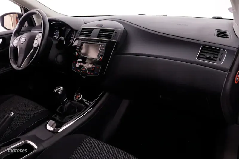 Nissan Pulsar - foto 12