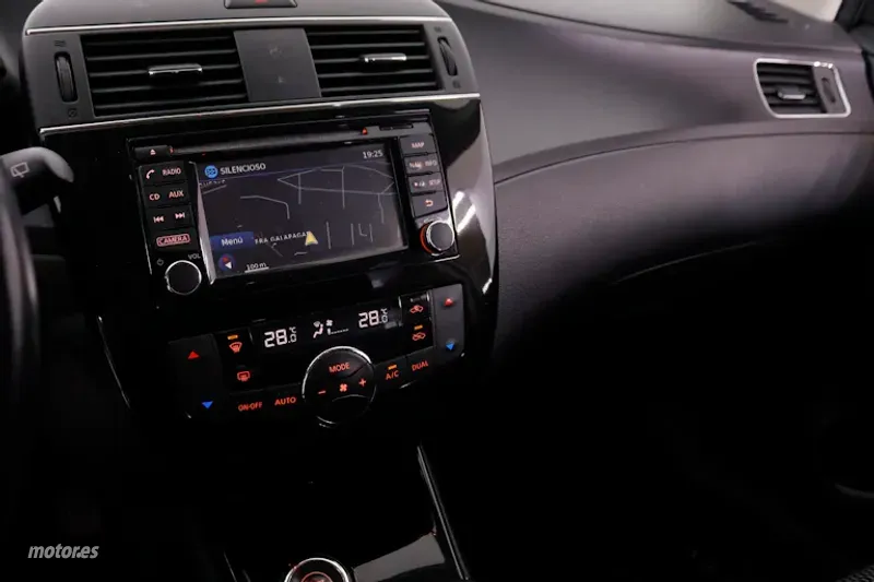 Nissan Pulsar - foto 16