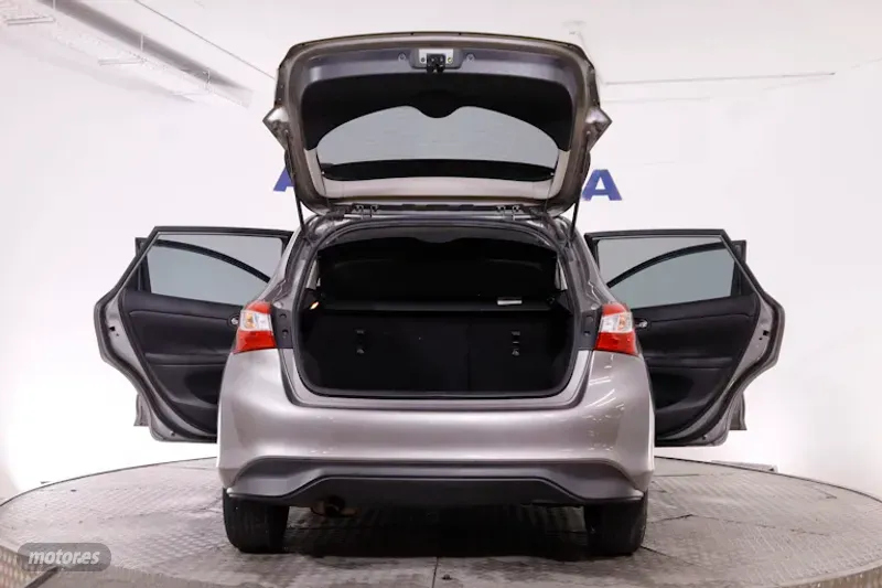 Nissan Pulsar - foto 9