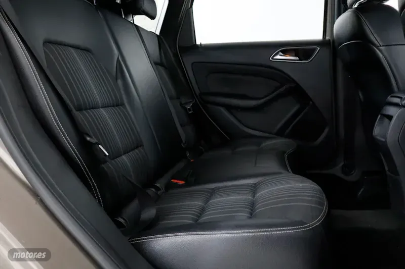 Mercedes Clase B - foto 18