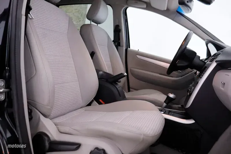 Mercedes Clase B - foto 19