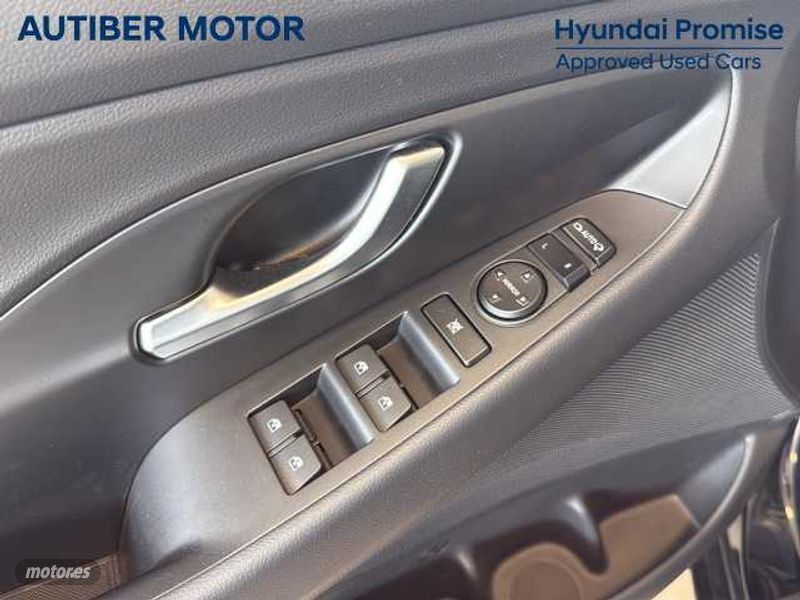 Hyundai i30 - foto 12