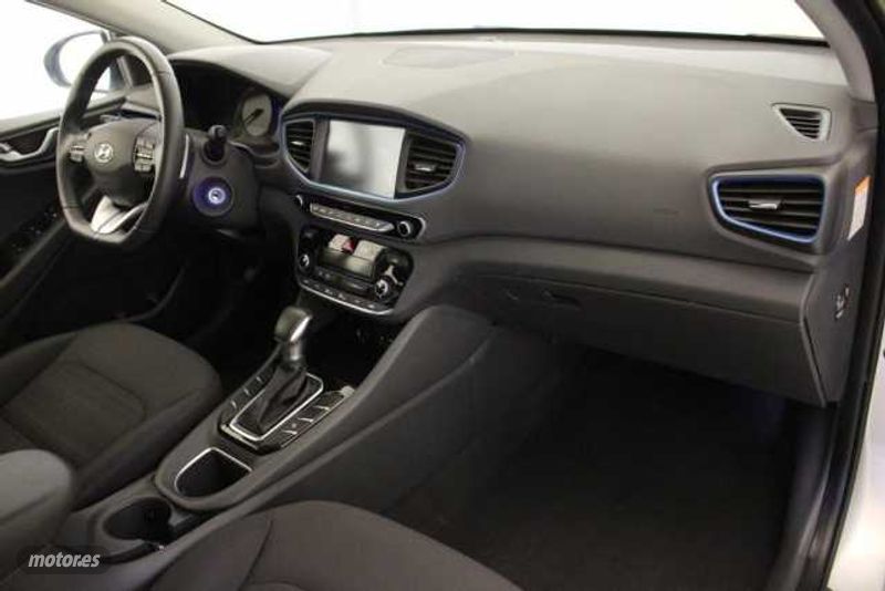 Hyundai Ioniq - foto 3