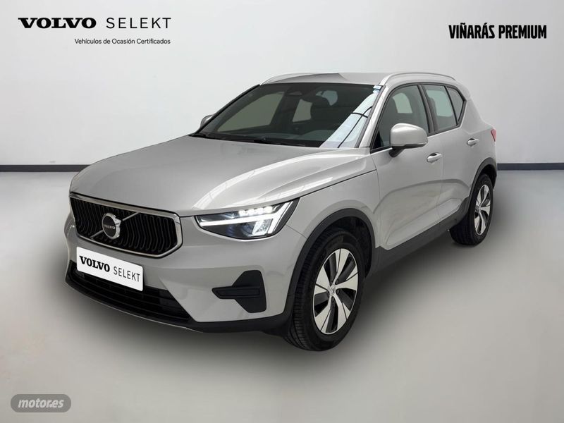 Volvo XC40 2.0 B3 (Gasolina) Momentum Core Auto (2021) 2025