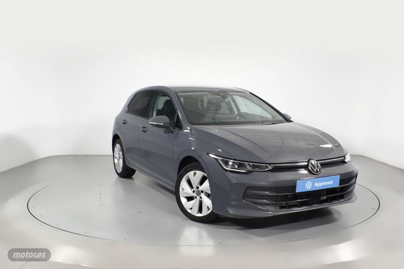 Volkswagen Golf Life 1.5 TSI 6 vel. 2025