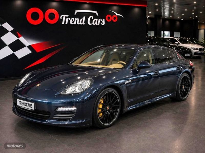 Porsche Panamera Diesel 2011