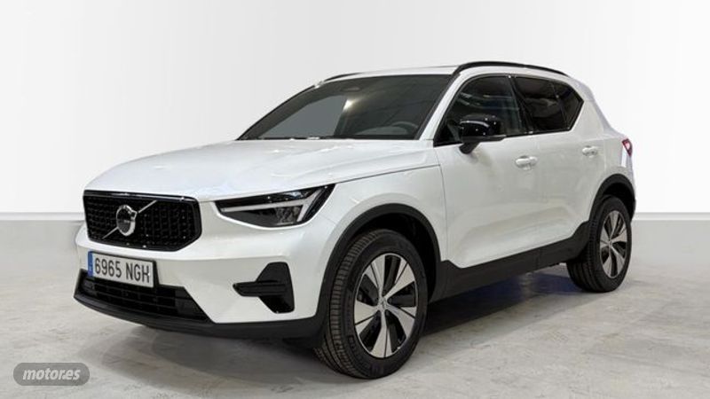 Volvo XC40 T3 R-Design man 2025