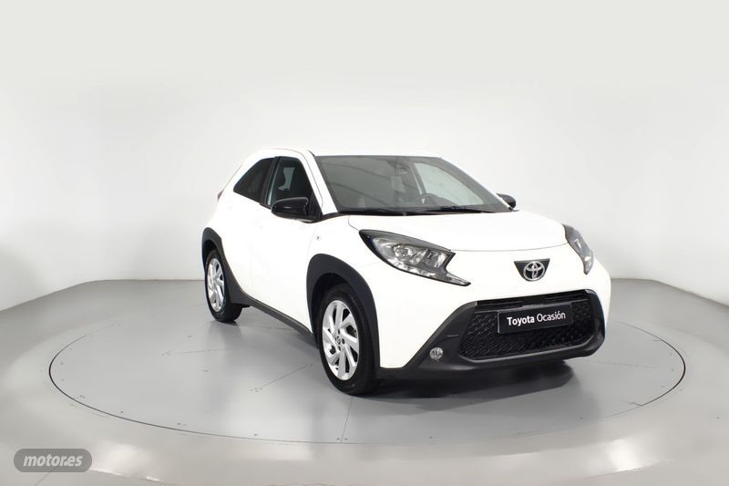 Toyota Aygo X Cross 1.0 Undercover CVT 2025