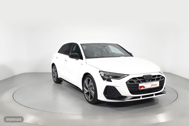 Audi A3 Sportback 35 TFSI Black line S Tronic 2026