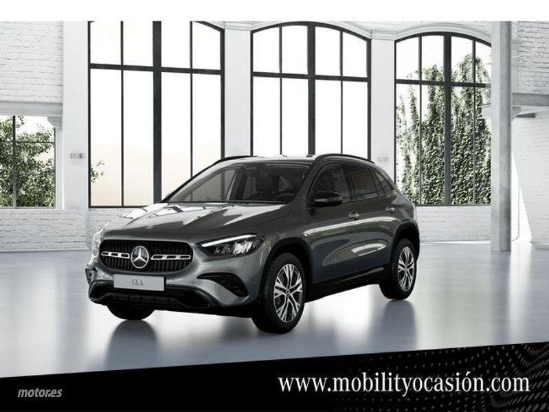 Mercedes-Benz GLA 200 D 2.0 2025