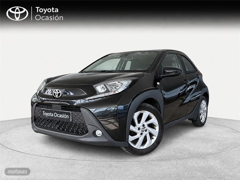 Toyota Aygo X Cross 1.0 Play CVT 2024