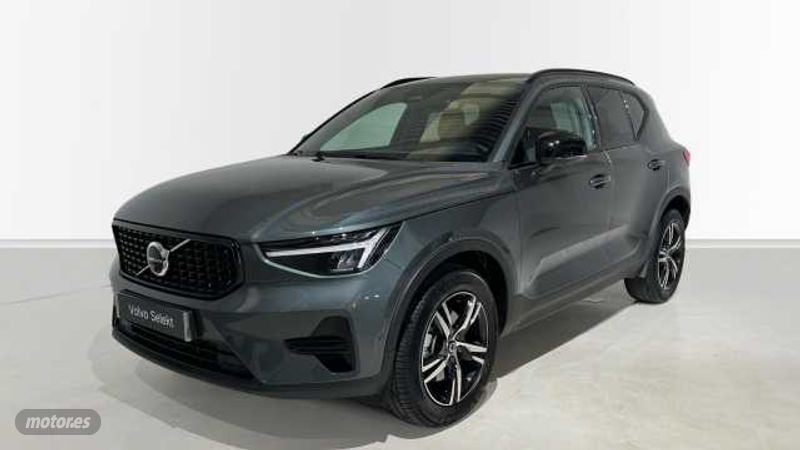 Volvo XC40 2026